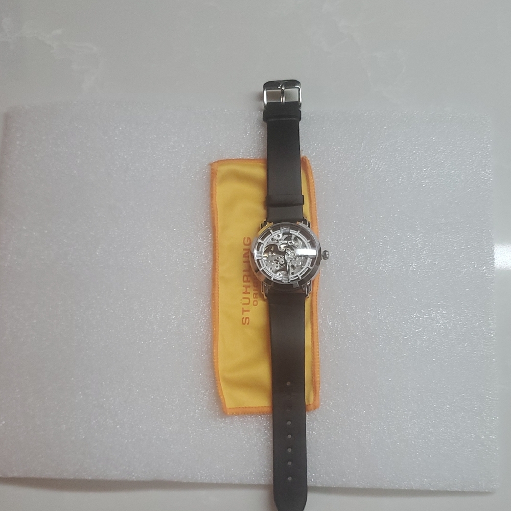 Black Leather Woman Watch